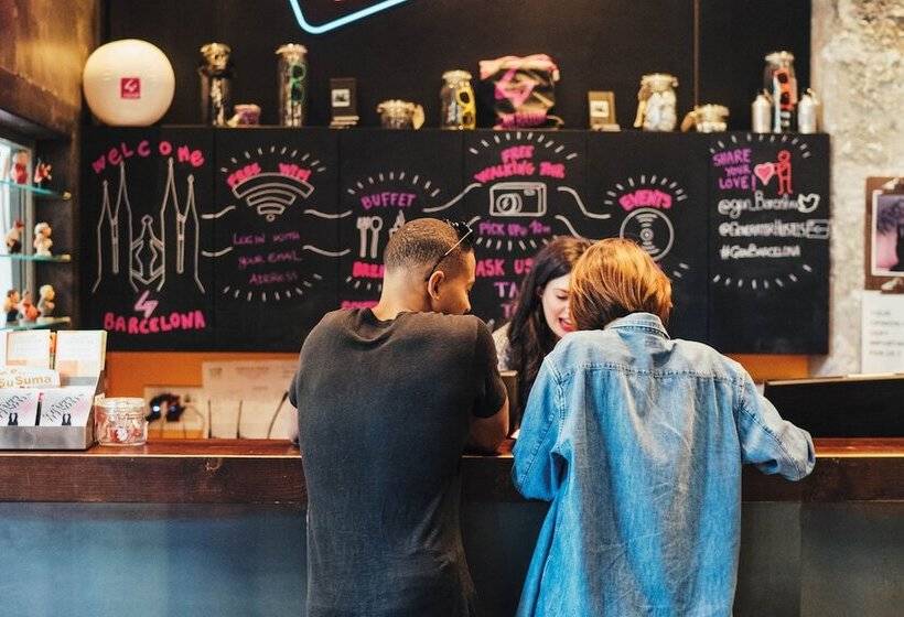 Отель Generator Barcelona