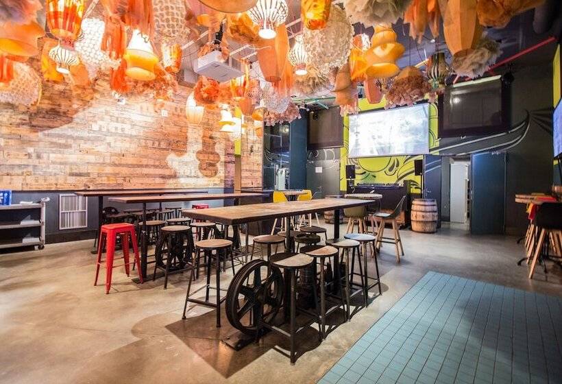 Отель Generator Barcelona