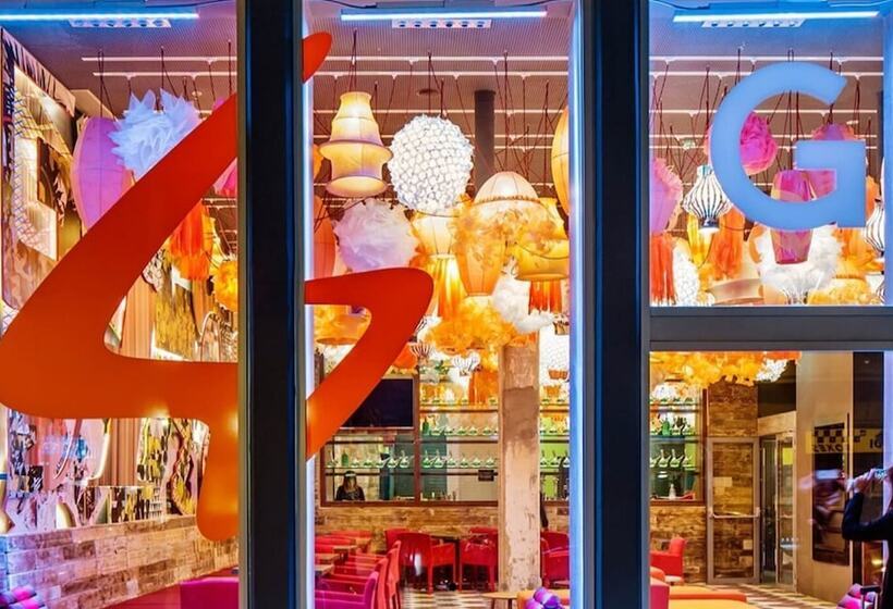 Отель Generator Barcelona