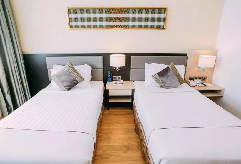 ホテル Granada Johor Bahru