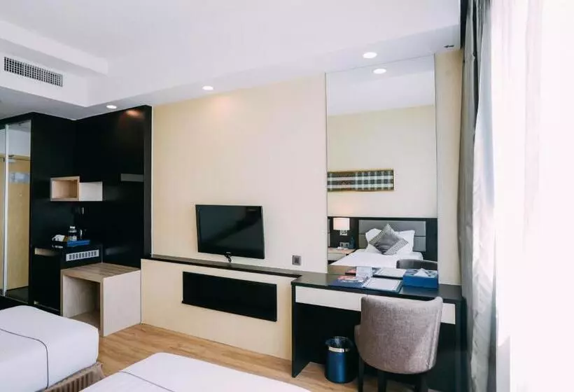 ホテル Granada Johor Bahru