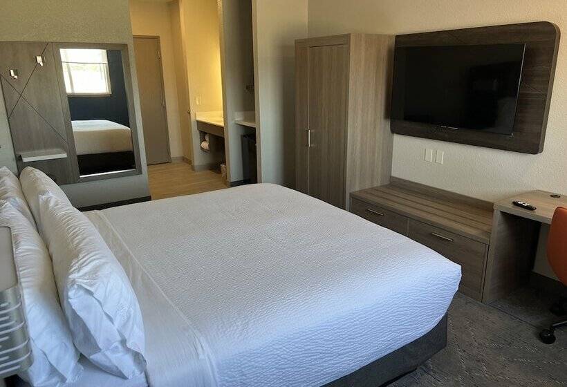 فندق Holiday Inn Express Wichita North   Park City By Ihg