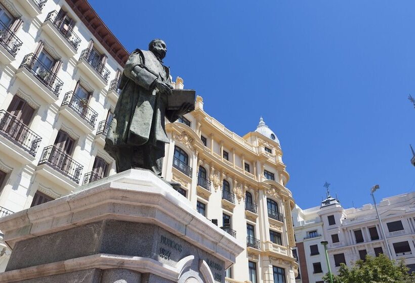 هتل Sardinero Madrid