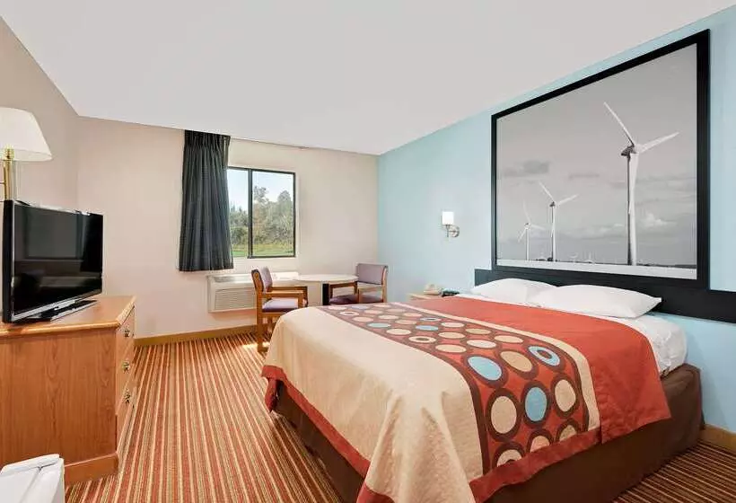 בית מלון כפרי Super 8 By Wyndham Rock Port Mo