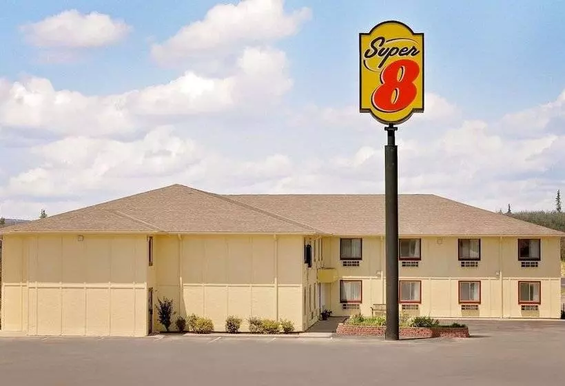 בית מלון כפרי Super 8 By Wyndham Rock Port Mo