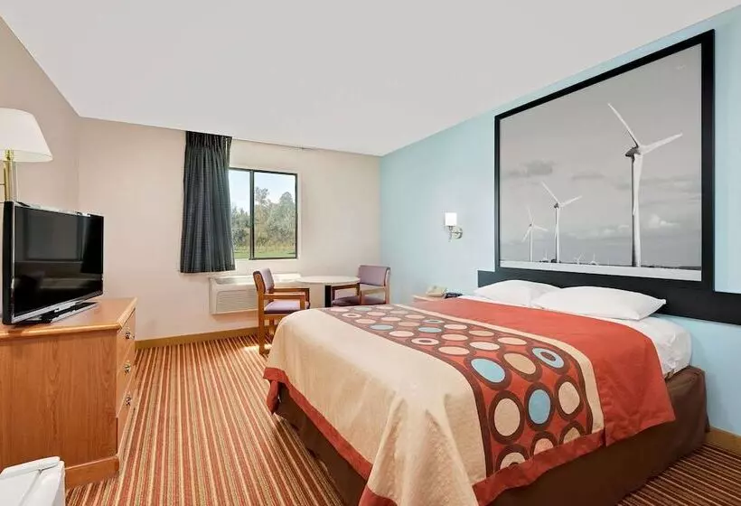 בית מלון כפרי Super 8 By Wyndham Rock Port Mo