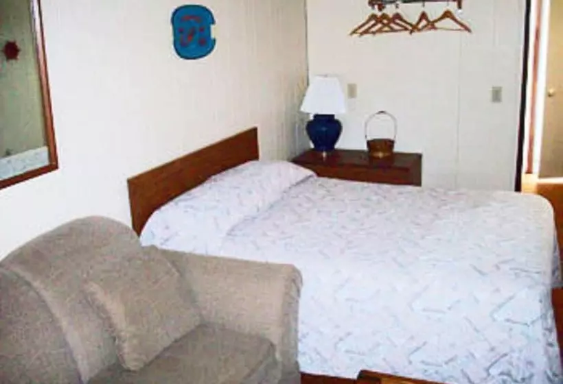 Moby Dick Motel