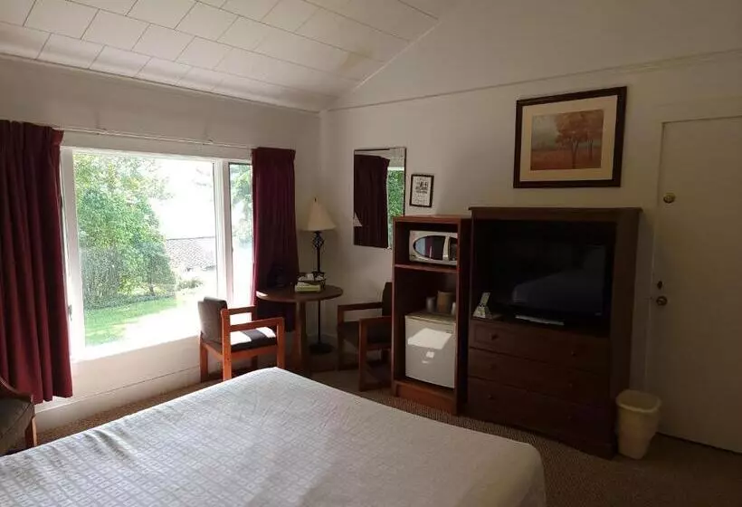 Motel Hickory Grove Motor Inn Cooperstown