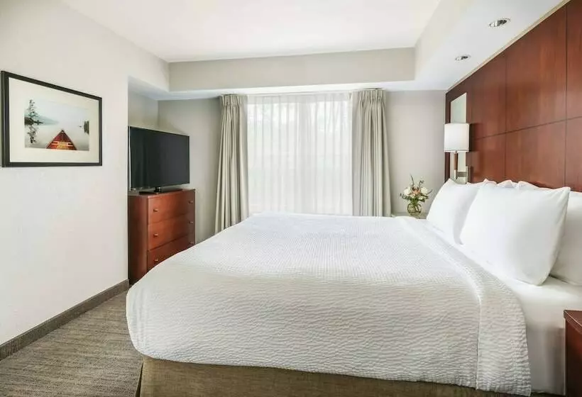 Residence Inn Burlington Colchester