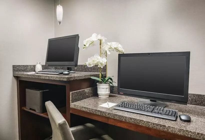 Residence Inn Burlington Colchester