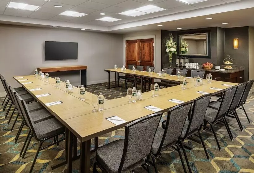 Residence Inn Burlington Colchester