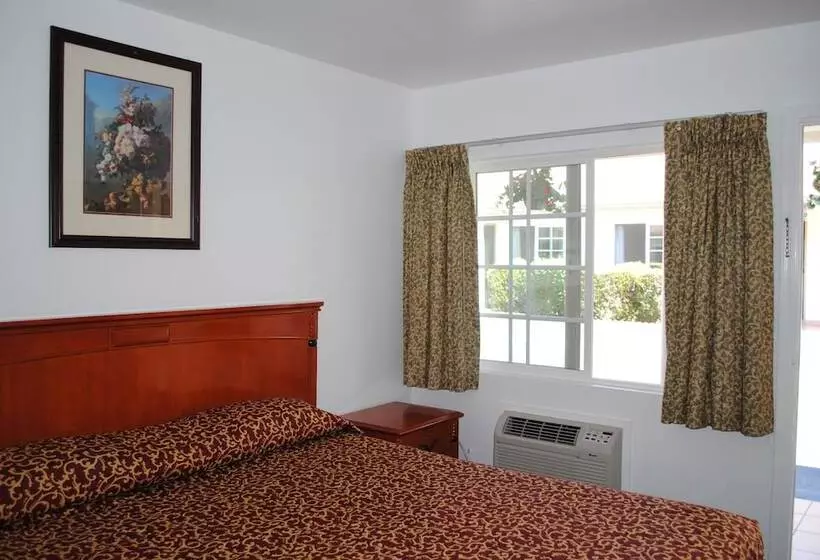 Rose Bowl Motel