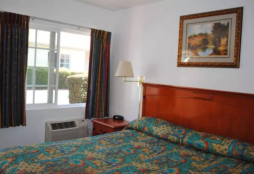 Rose Bowl Motel