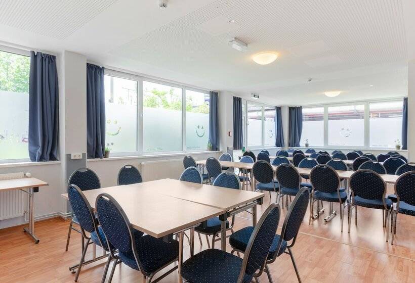 הוסטל a&o Frankfurt Galluswarte