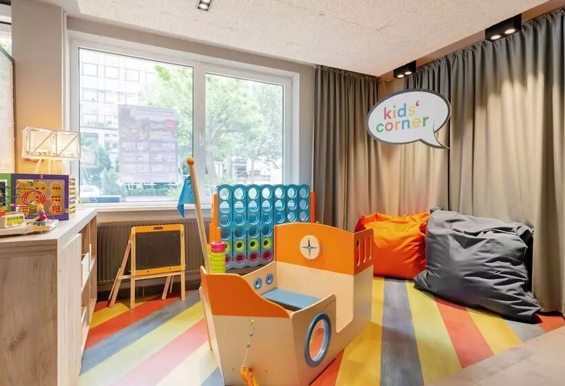 호스텔 a&o Frankfurt Galluswarte