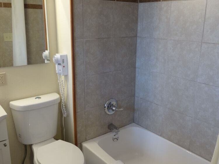 Alpine Lodge & Resort Burkesville