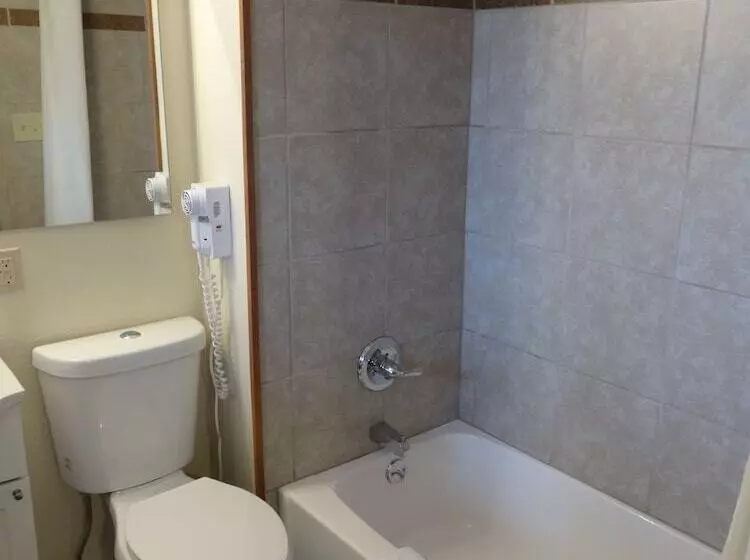 Alpine Lodge & Resort Burkesville