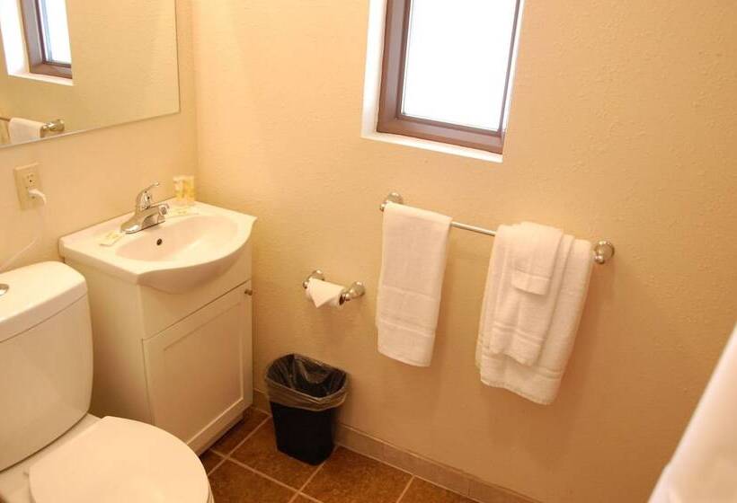 Alpine Lodge & Resort Burkesville