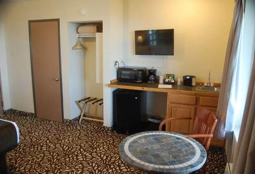 Alpine Lodge & Resort Burkesville