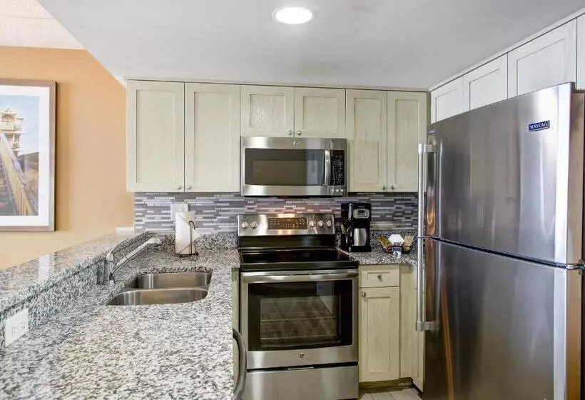 Boardwalk Resort  And Villas