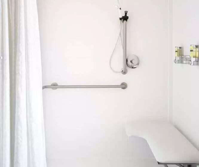 Element Omaha Midtown Crossing