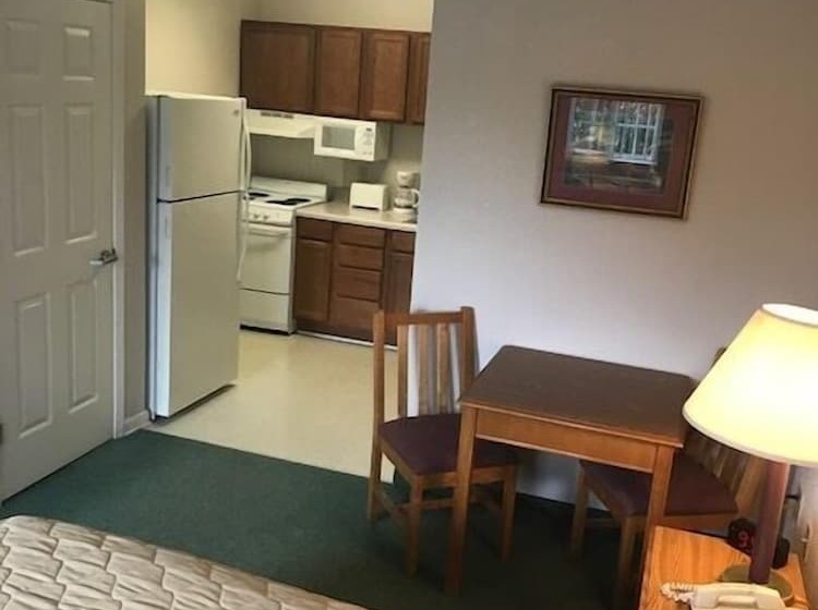 ホテル Affordable Suites Conover / Hickory