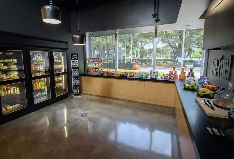 בית מלון כפרי Aloft Miami Doral