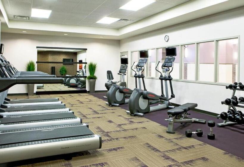 فندق Courtyard By Marriott Syracuse Downtown At Armory Square