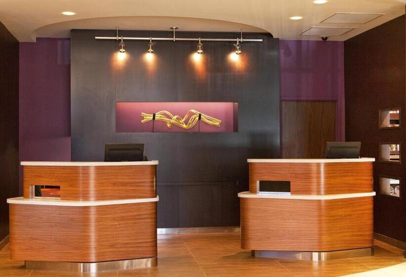 فندق Courtyard By Marriott Syracuse Downtown At Armory Square