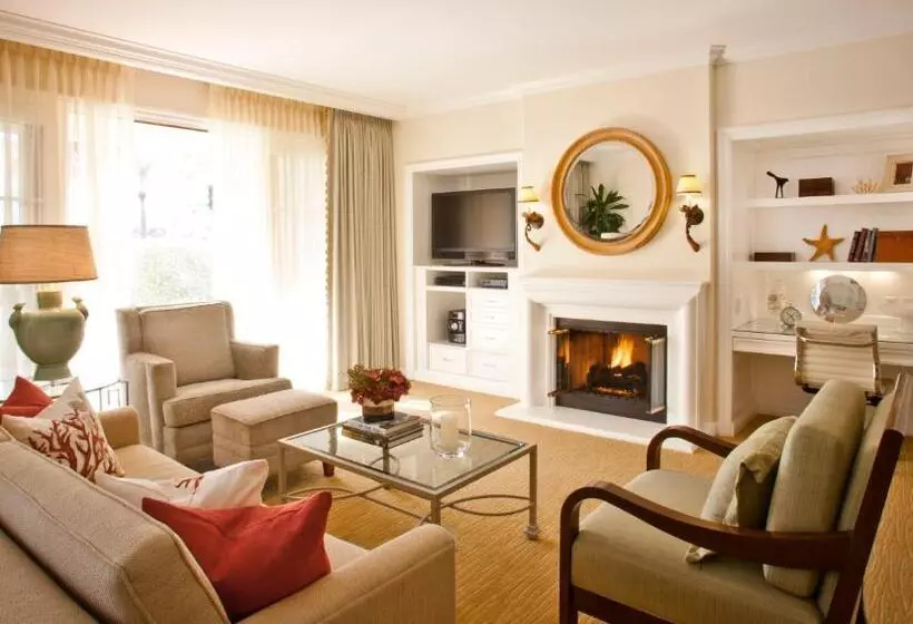 Отель Four Seasons Residence Club Aviara