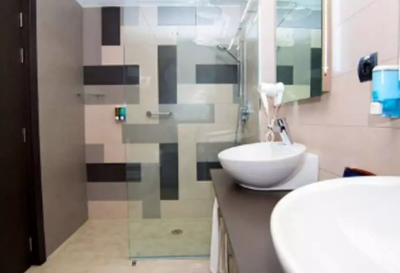 Отель Rh Vinaros Aura