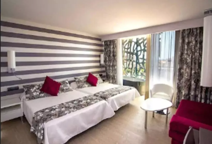 Отель Rh Vinaros Aura