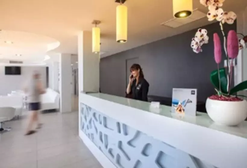 Отель Rh Vinaros Aura