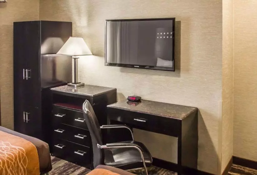 호텔 Rodeway Inn Bronx Zoo