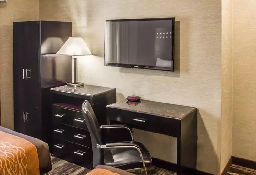 호텔 Rodeway Inn Bronx Zoo