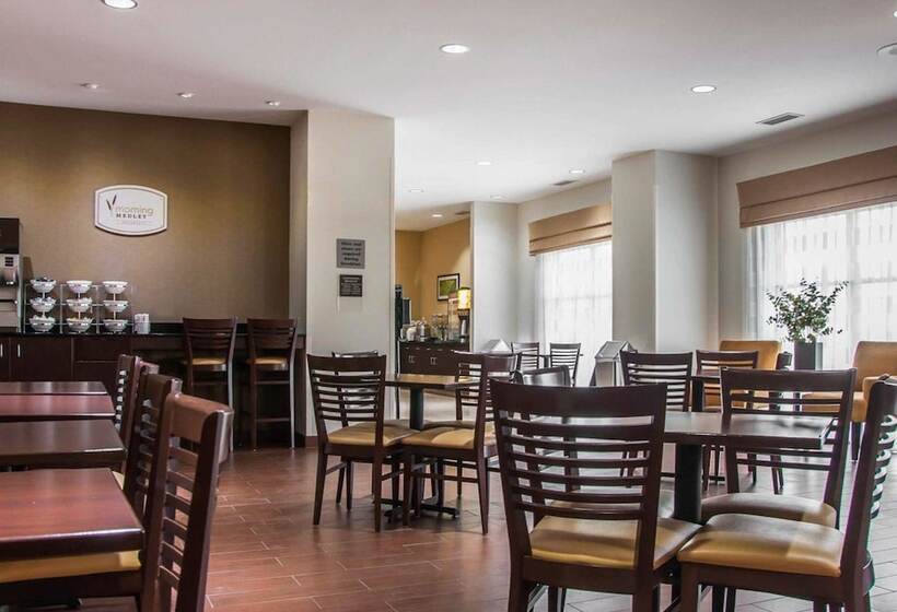 فندق Sleep Inn & Suites Bismarck I94