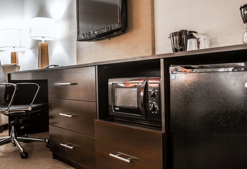 فندق Sleep Inn & Suites Fort Campbell