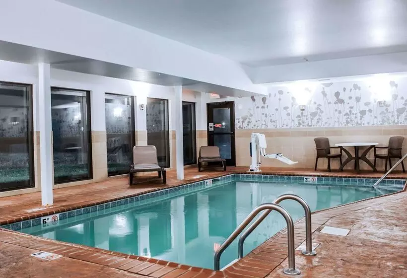 酒店 Sleep Inn & Suites Fort Campbell