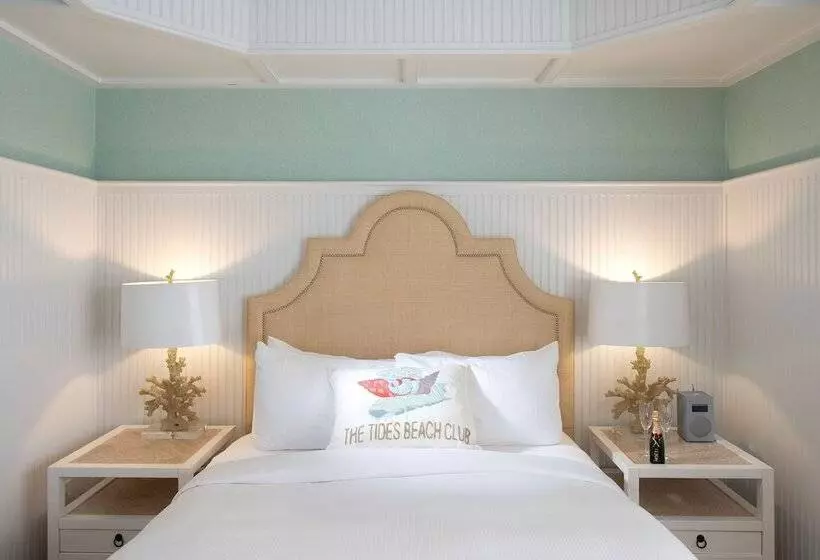 Otel The Tides Beach Club