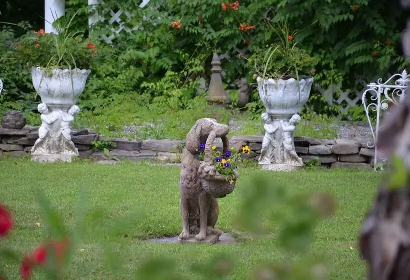 酒店 Thornewood Inn