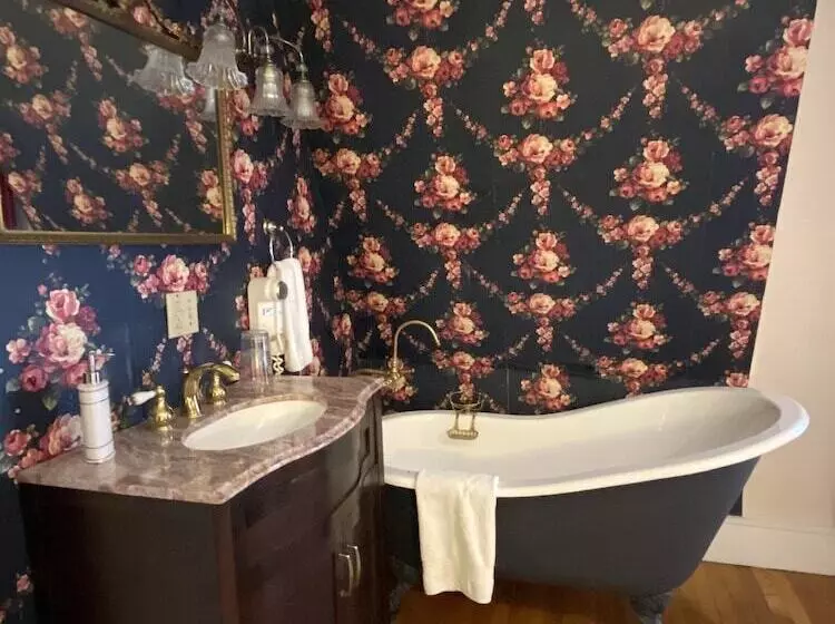 酒店 Thornewood Inn