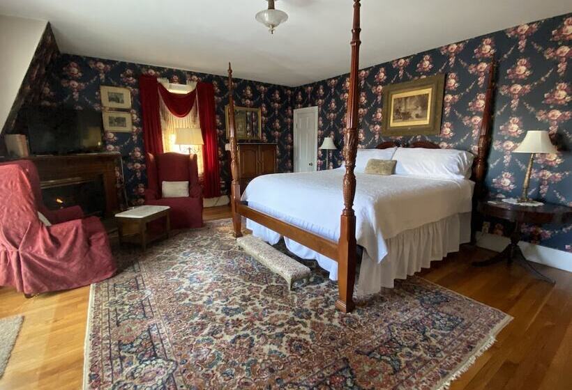 فندق Thornewood Inn