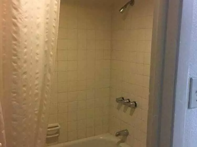 مُتل Caravan Inn