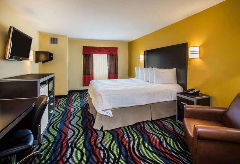 모텔 Days Inn & Suites By Wyndham Augusta Near Fort Eisenhower