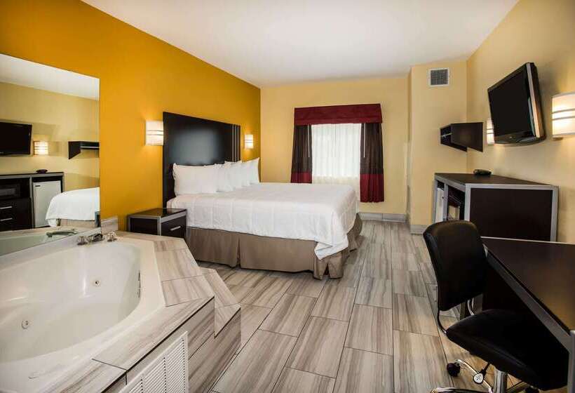 모텔 Days Inn & Suites By Wyndham Augusta Near Fort Eisenhower