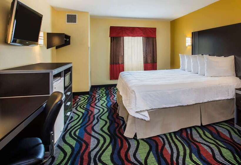 모텔 Days Inn & Suites By Wyndham Augusta Near Fort Eisenhower