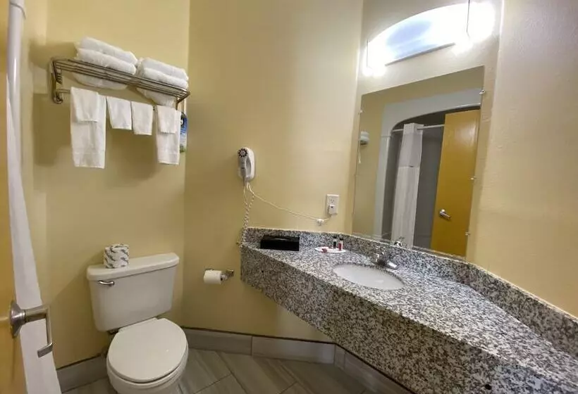 Motel Days Inn & Suites By Wyndham Augusta Near Fort Eisenhower