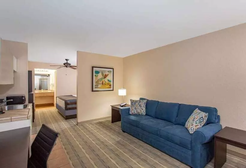 Hotel Baymont By Wyndham Punta Gorda/port Charlotte