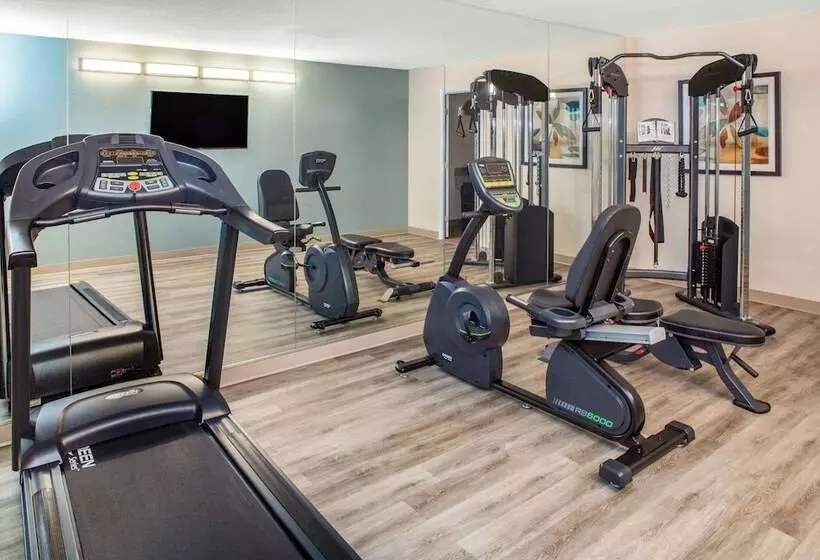 Hotel Baymont By Wyndham Punta Gorda/port Charlotte