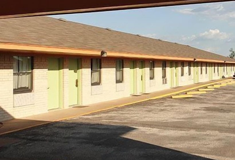 בית מלון כפרי Budget Inn